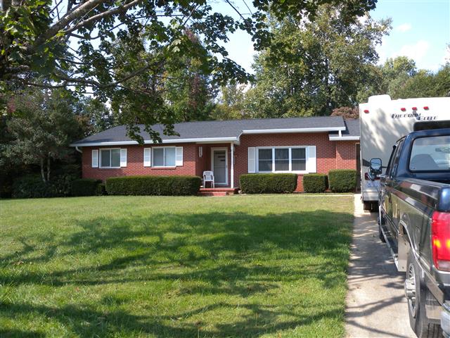 A picture of the property located at 128 SCENIC VIEW DR, SWANNANOA NC 28778.