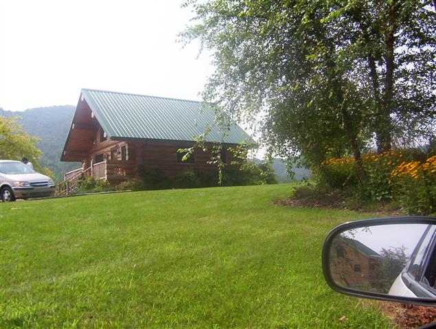 A picture of the property located at 548 MOORES VALLEY LN, LEICESTER NC 28748.