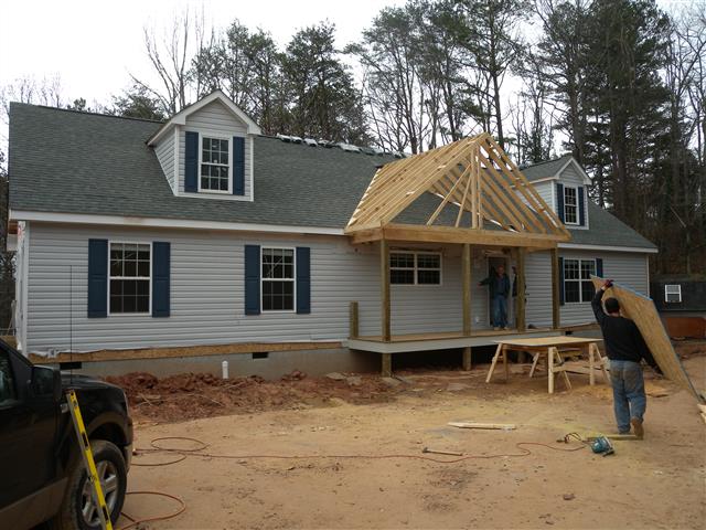 A picture of the property located at 1 RED ROSE LN, LEICESTER NC 28748.