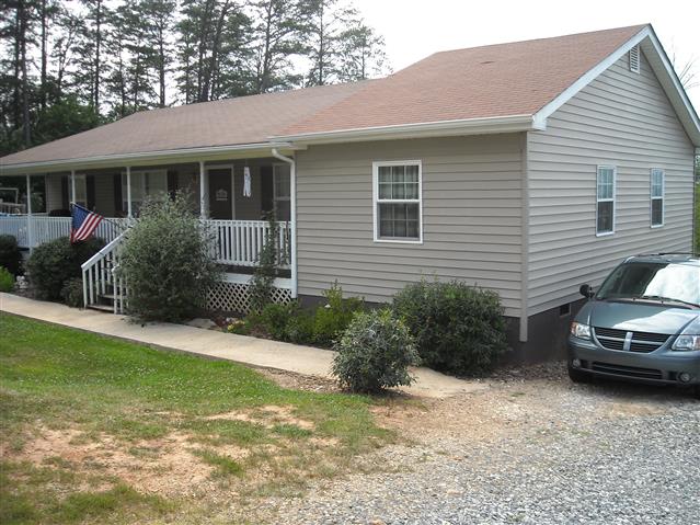 A picture of the property located at 253 GOUGHES BRANCH RD, LEICESTER NC 28748.