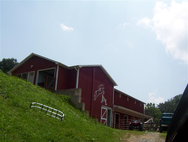 A picture of the property located at 43 BRIGHT BLUE SKY LN, LEICESTER NC 28748.