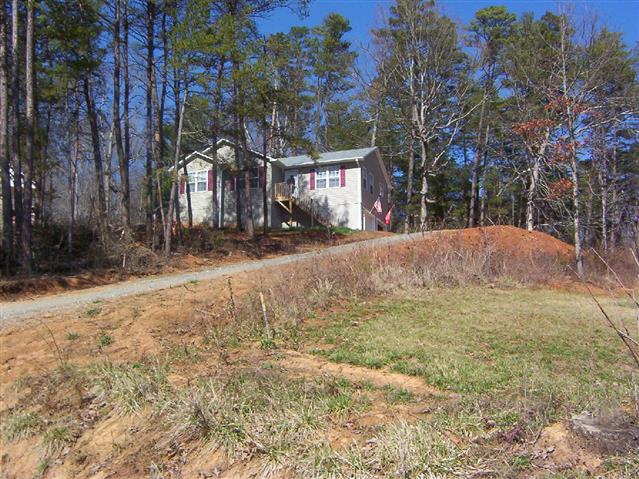 A picture of the property located at 35 FAITHFUL LN, LEICESTER NC 28748.
