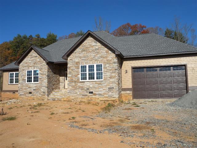 A picture of the property located at 8 ELIM RD, LEICESTER NC 28748.