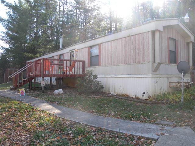 A picture of the property located at 19 SHADY CREEK LN, LEICESTER NC 28748.