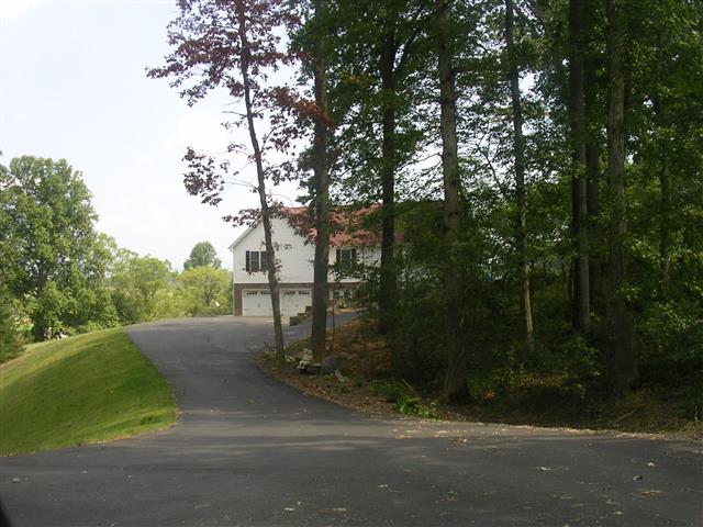 A picture of the property located at 44 SHERRY LN, LEICESTER NC 28748.