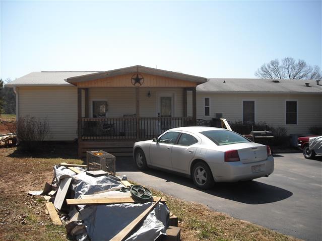 A picture of the property located at 55 CRICKET LN, LEICESTER NC 28748.