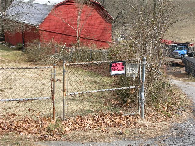 A picture of the property located at 1631 BEAR CREEK RD UNINCORPORATED.