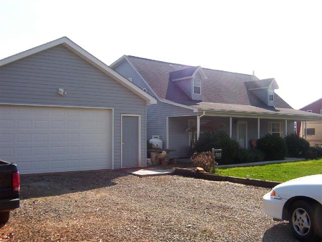 A picture of the property located at 1116 ALEXANDER RD, LEICESTER NC 28748.