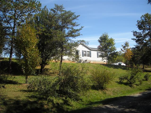 A picture of the property located at 122 PENNANT RD, LEICESTER NC 28748.