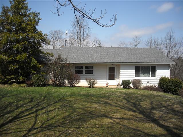 A picture of the property located at 1059 ALEXANDER RD, LEICESTER NC 28748.