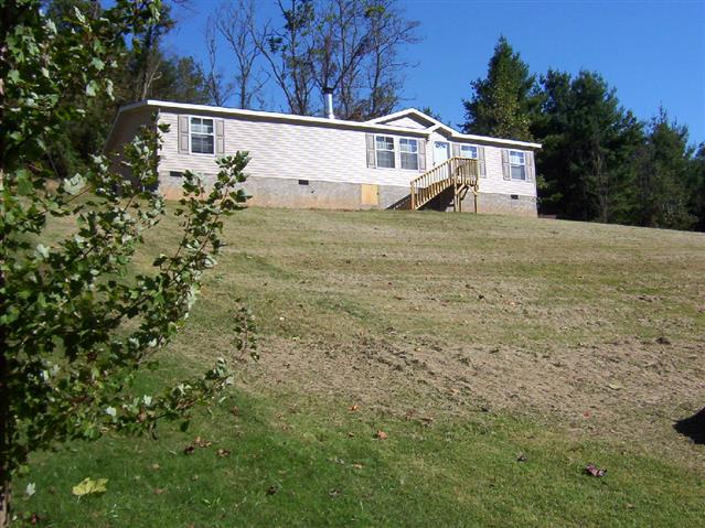 A picture of the property located at 74 BEAR LN, MARSHALL NC 28753.