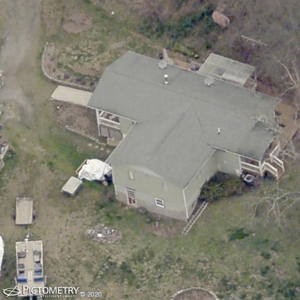 A picture of the property located at 122 DUCK POND DR, MARSHALL NC 28753.