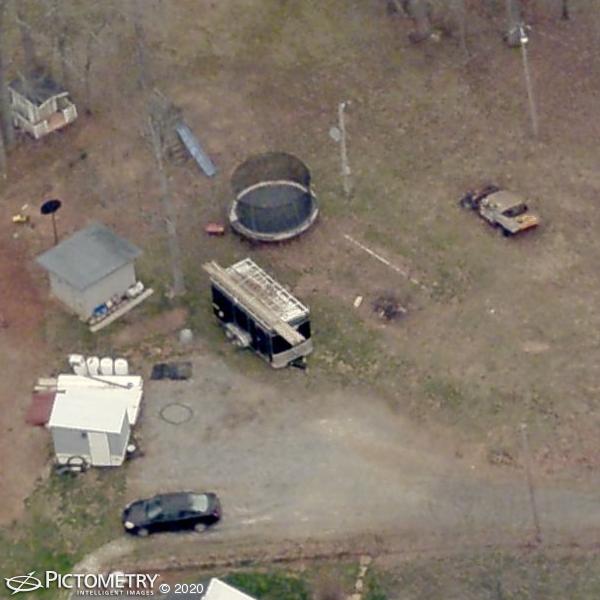 A picture of the property located at 1 TOM ARTHUR LN, MARSHALL NC 28753.