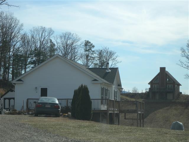 A picture of the property located at 34 JOYHUGHES LN, LEICESTER NC 28748.