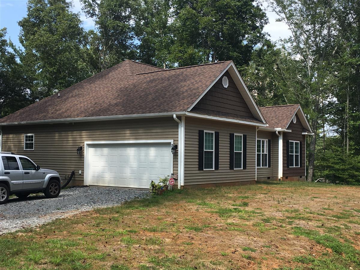 A picture of the property located at 244 WHISPERING CREEK TRL, MARSHALL NC 28753.