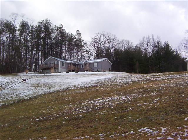 A picture of the property located at 22 ARCHERY LN, ASHEVILLE NC 28806.