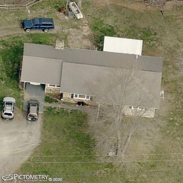 A picture of the property located at 206 ARROWHEAD LN, ASHEVILLE NC 28806.