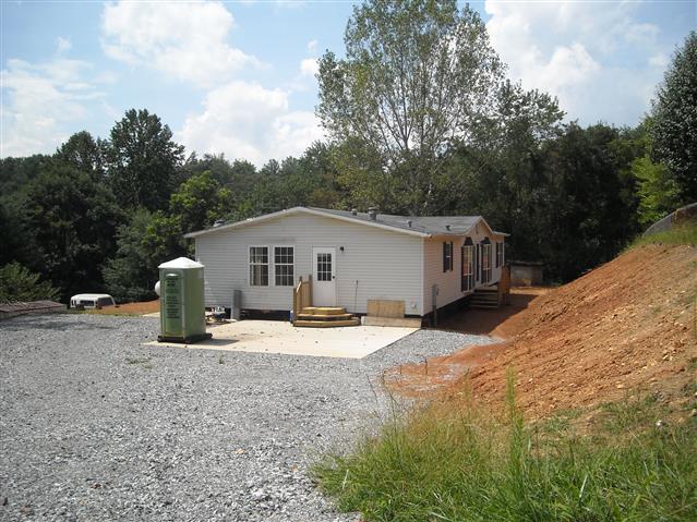 A picture of the property located at 35 GOLDEN TREE LN, ASHEVILLE NC 28806.