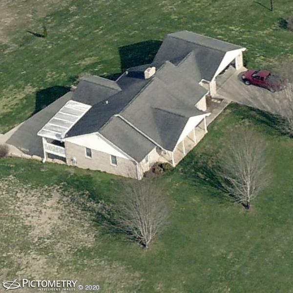 A picture of the property located at 34 BEAR CREEK HILLS DR, LEICESTER NC 28748.
