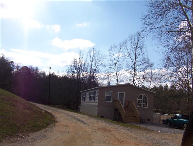 A picture of the property located at 5 ROSE RIDGE LN UNINCORPORATED.