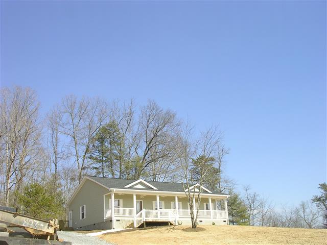 A picture of the property located at 17 PHOENIX CIR, ALEXANDER NC 28701.