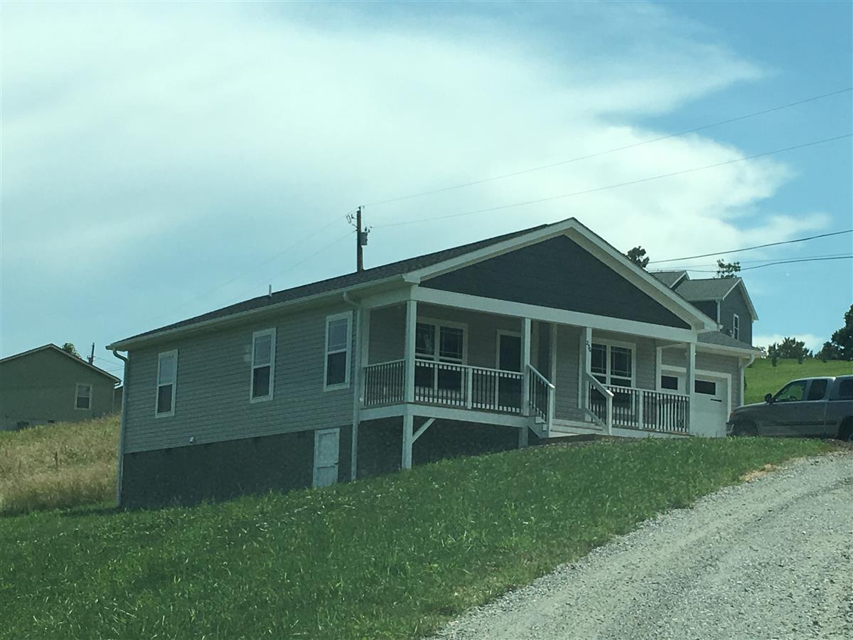 A picture of the property located at 256 TIPTON HILL RD, LEICESTER NC 28748.