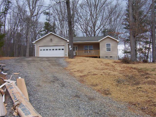 A picture of the property located at 27 GREEN COVE LN, ALEXANDER NC 28701.