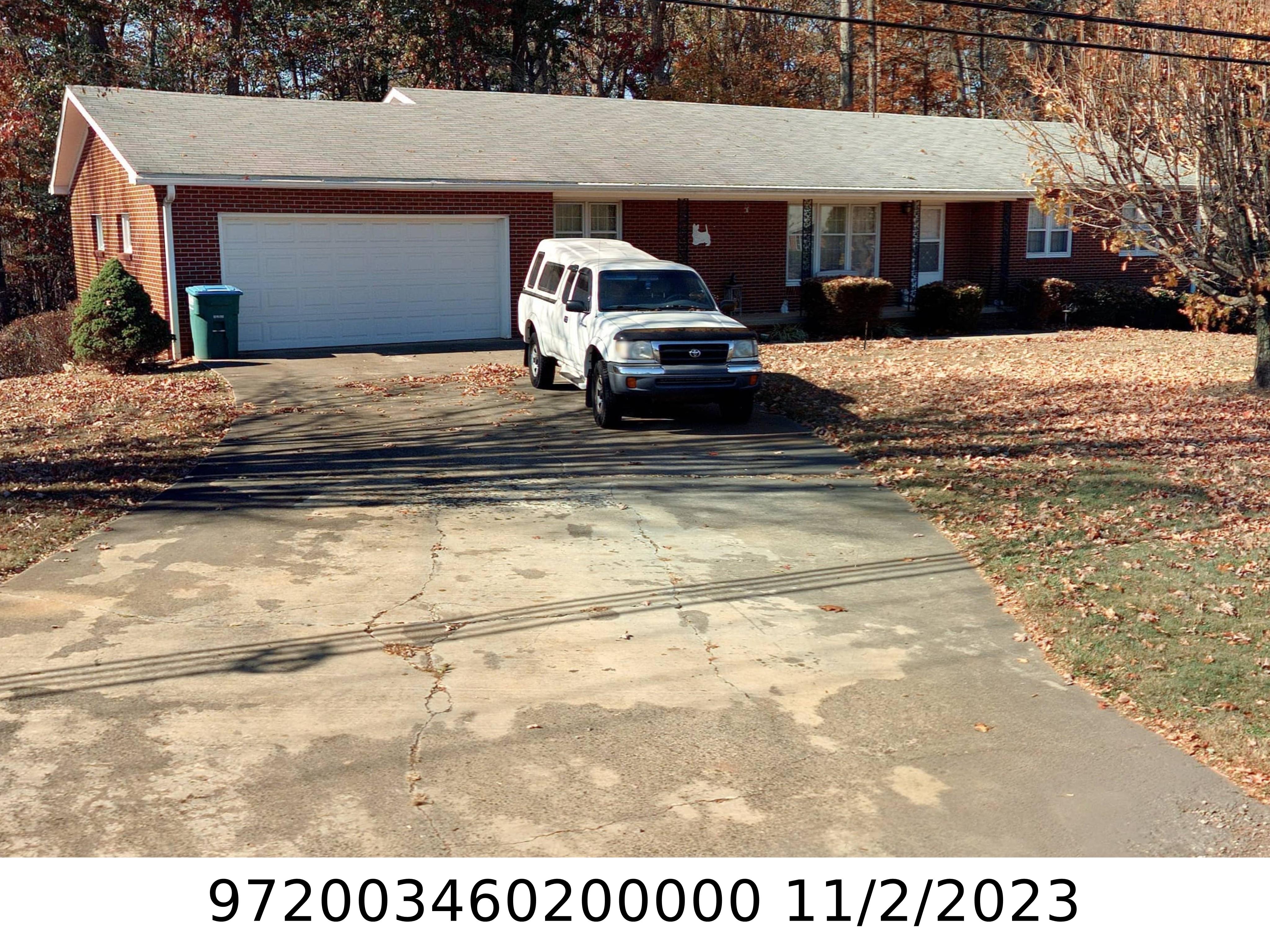 A picture of the property located at 230 MOUNT CARMEL RD, ASHEVILLE NC 28806.