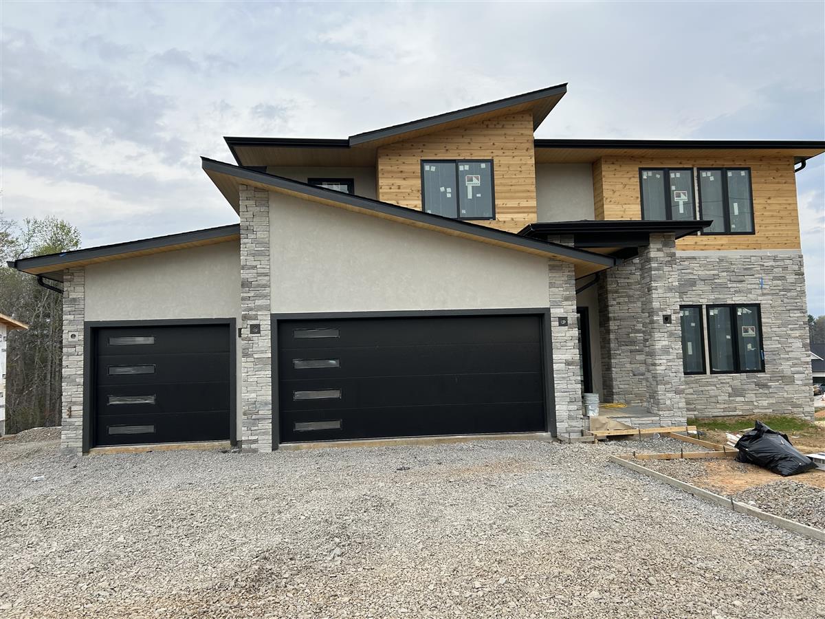 A picture of the property located at 66 SCOTT MEADOWS DR, ASHEVILLE NC 28806.