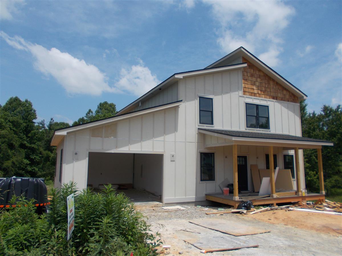 A picture of the property located at 110 SCOTT MEADOWS DR, ASHEVILLE NC 28806.