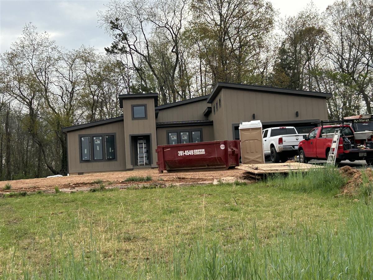 A picture of the property located at 71 SCOTT MEADOWS DR, ASHEVILLE NC 28806.