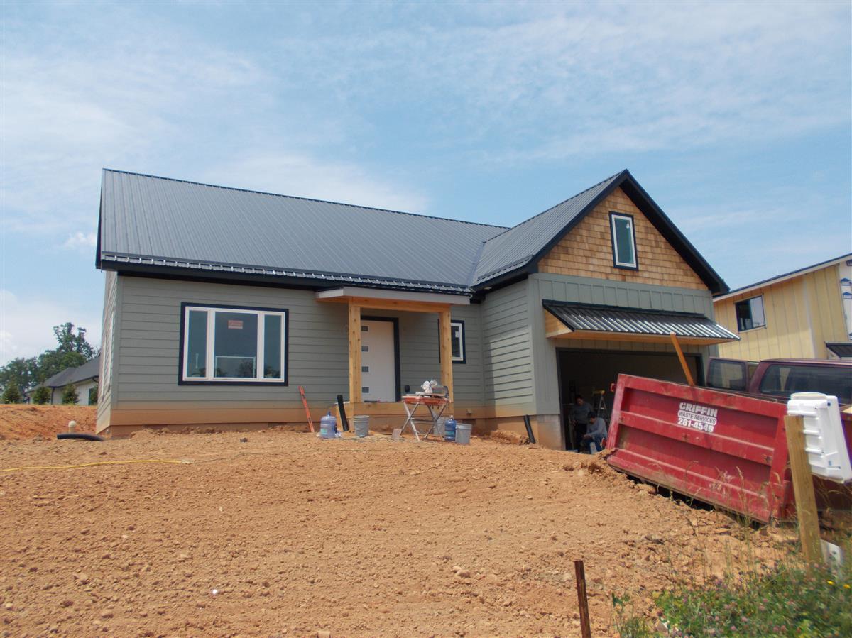 A picture of the property located at 117 SCOTT MEADOWS DR, ASHEVILLE NC 28806.