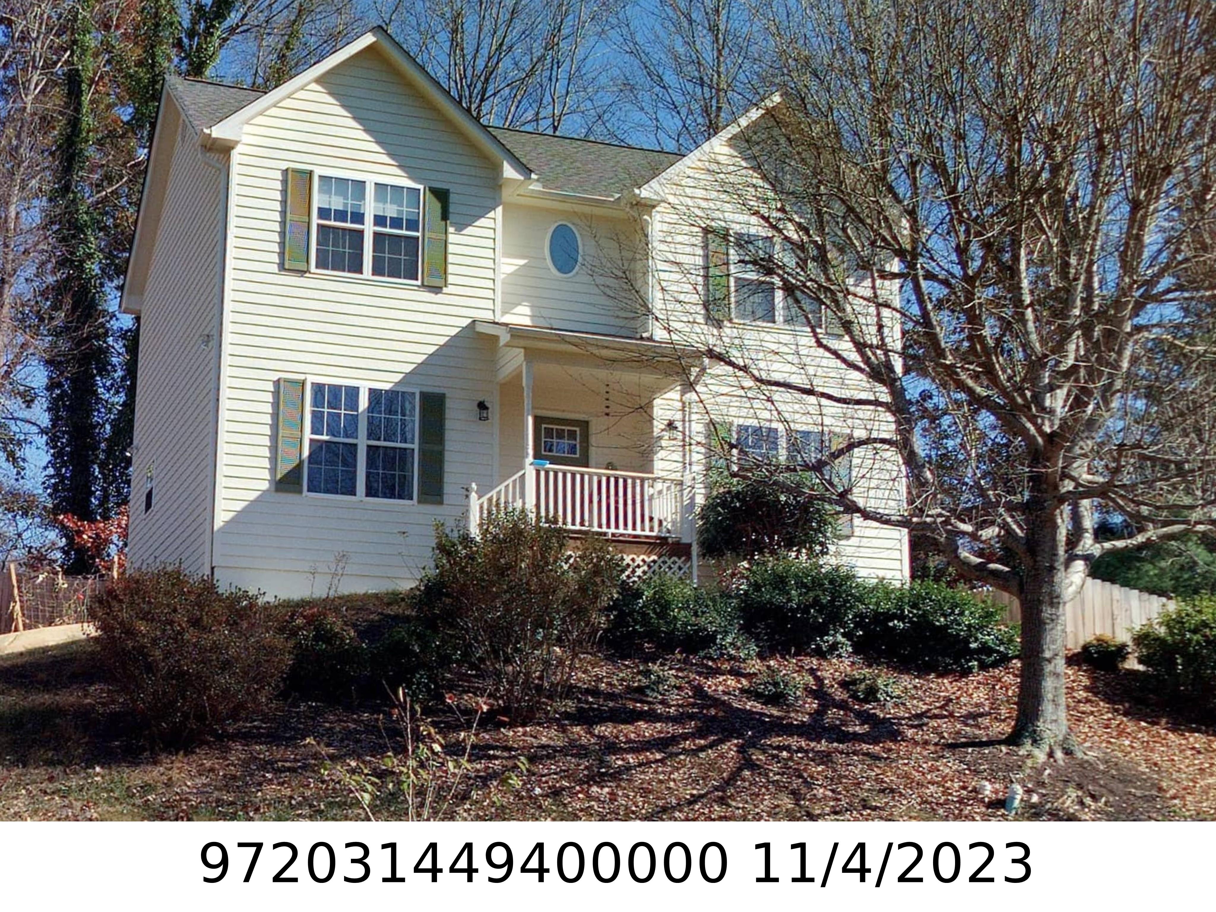 A picture of the property located at 206 FRIENDLY CIR, ASHEVILLE NC 28806.