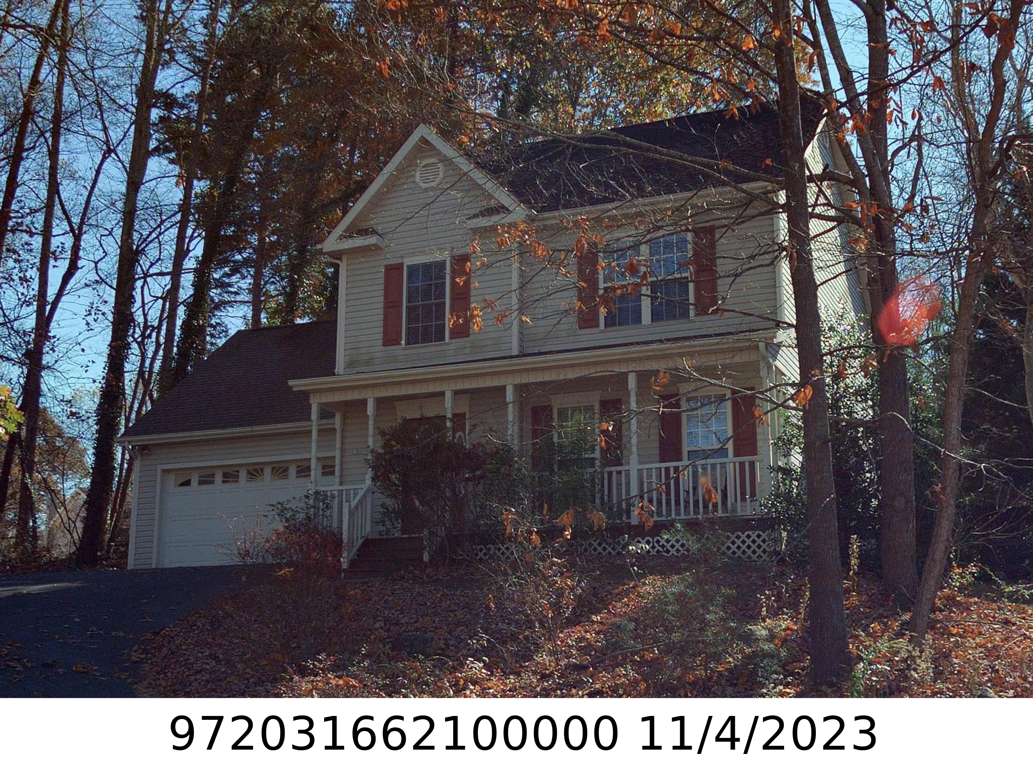A picture of the property located at 107 FRIENDLY LN, ASHEVILLE NC 28806.