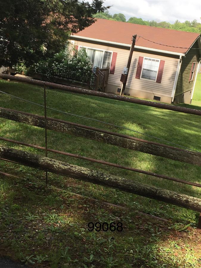 A picture of the property located at 27 DOGWOOD HOLLOW LN, ASHEVILLE NC 28804.