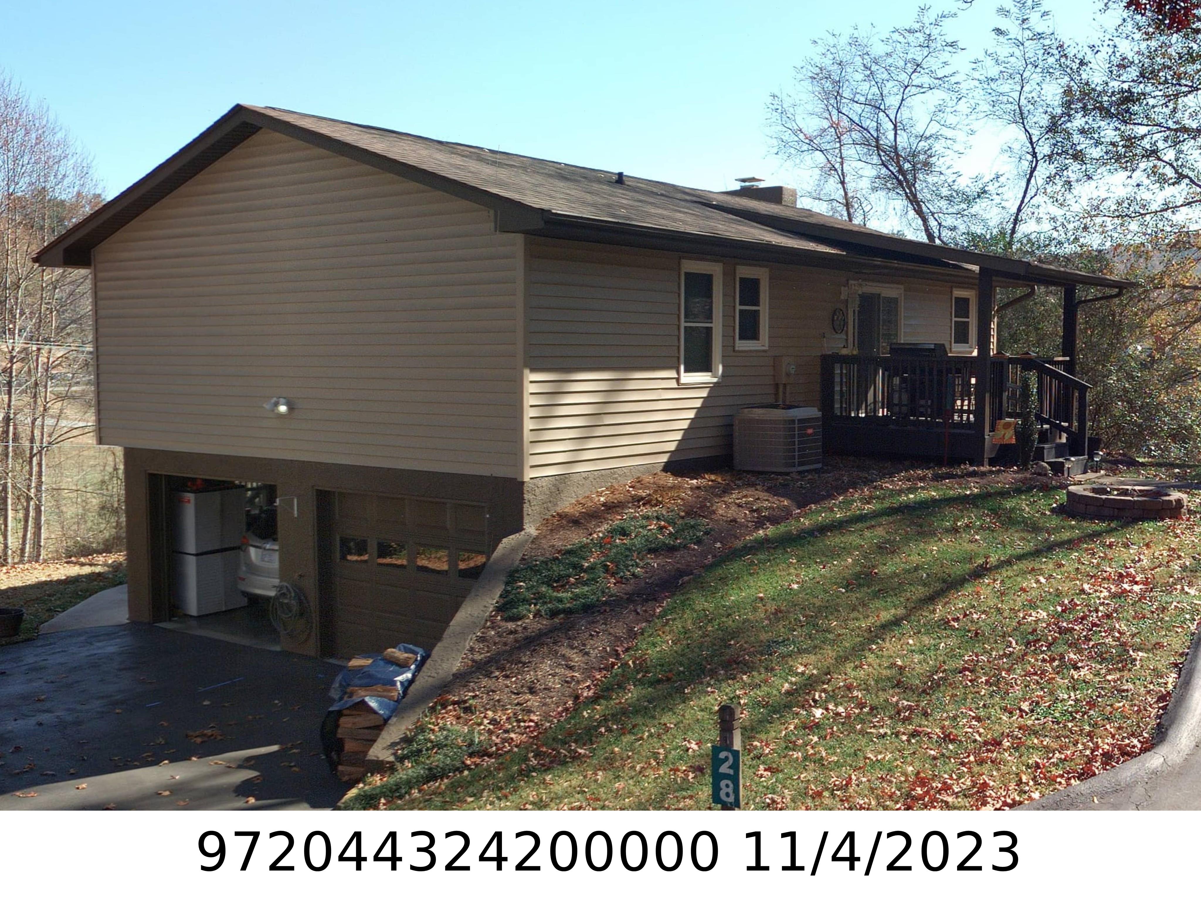 A picture of the property located at 28 TIMBER LN, ASHEVILLE NC 28806.