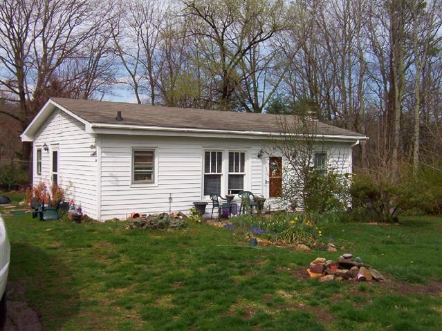 A picture of the property located at 60 WOLF PARK CIR, ASHEVILLE NC 28804.