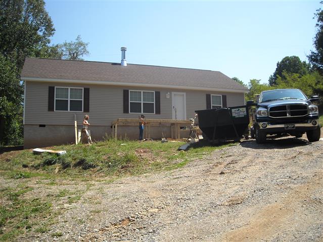 A picture of the property located at 18 BEAGLE RUN, ASHEVILLE NC 28804.