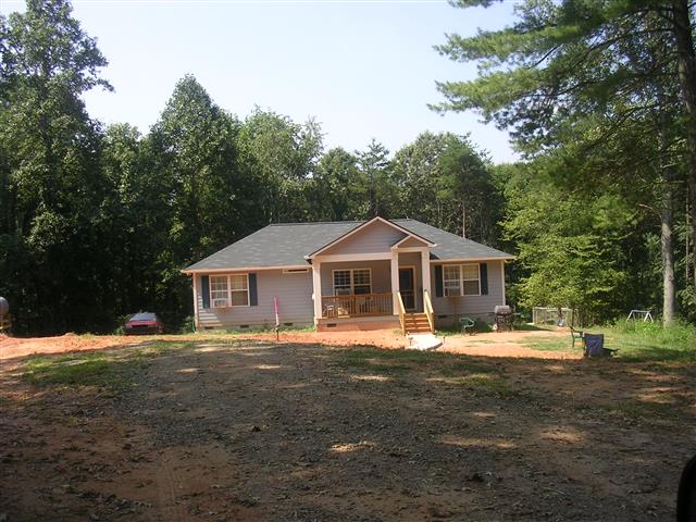 A picture of the property located at 19 CHARTER GLN, ASHEVILLE NC 28804.