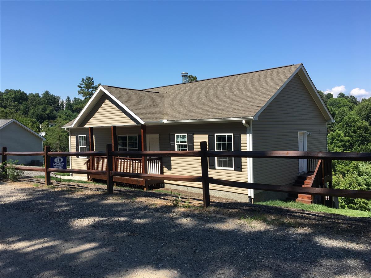 A picture of the property located at 50 INDIAN PAINTBRUSH LN, ALEXANDER NC 28701.