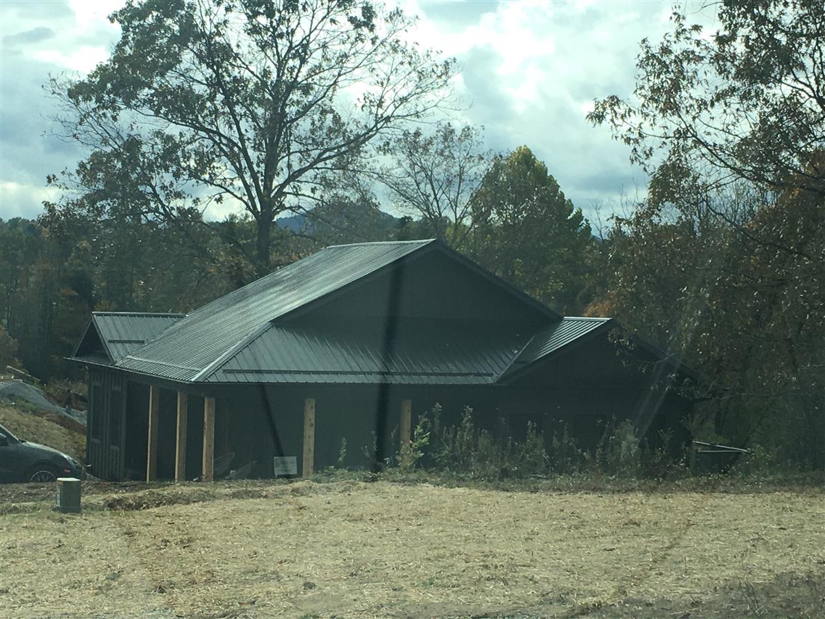 A picture of the property located at 507 WILMA DYKEMAN TRL, ASHEVILLE NC 28804.