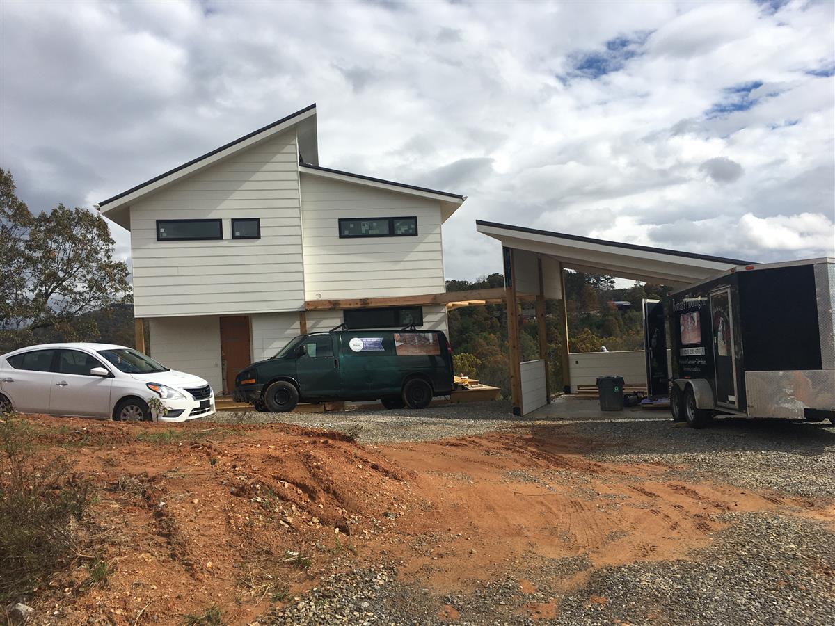 A picture of the property located at 516 WILMA DYKEMAN TRL, ASHEVILLE NC 28804.