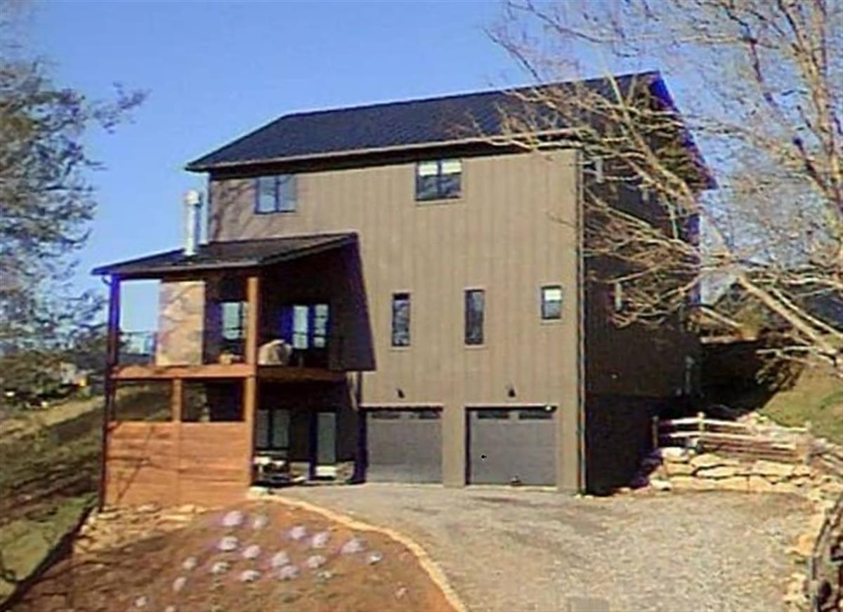 A picture of the property located at 506 WILMA DYKEMAN TRL, ASHEVILLE NC 28804.
