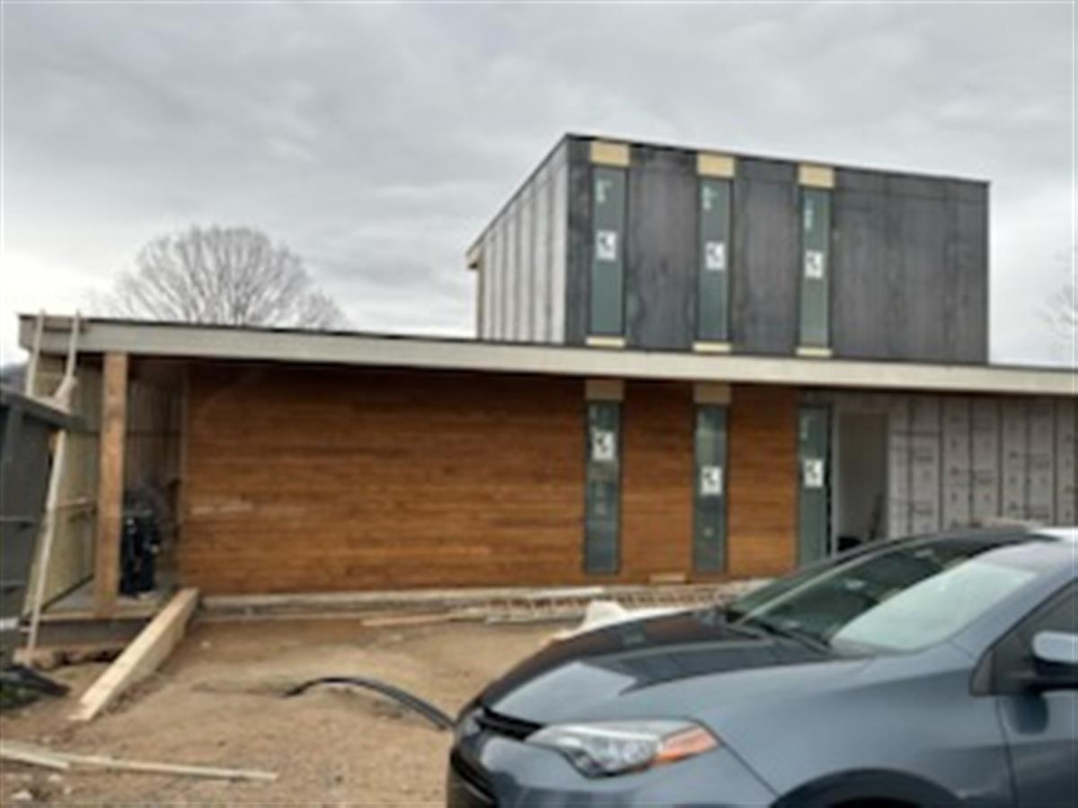 A picture of the property located at 502 WILMA DYKEMAN TRL, ASHEVILLE NC 28804.