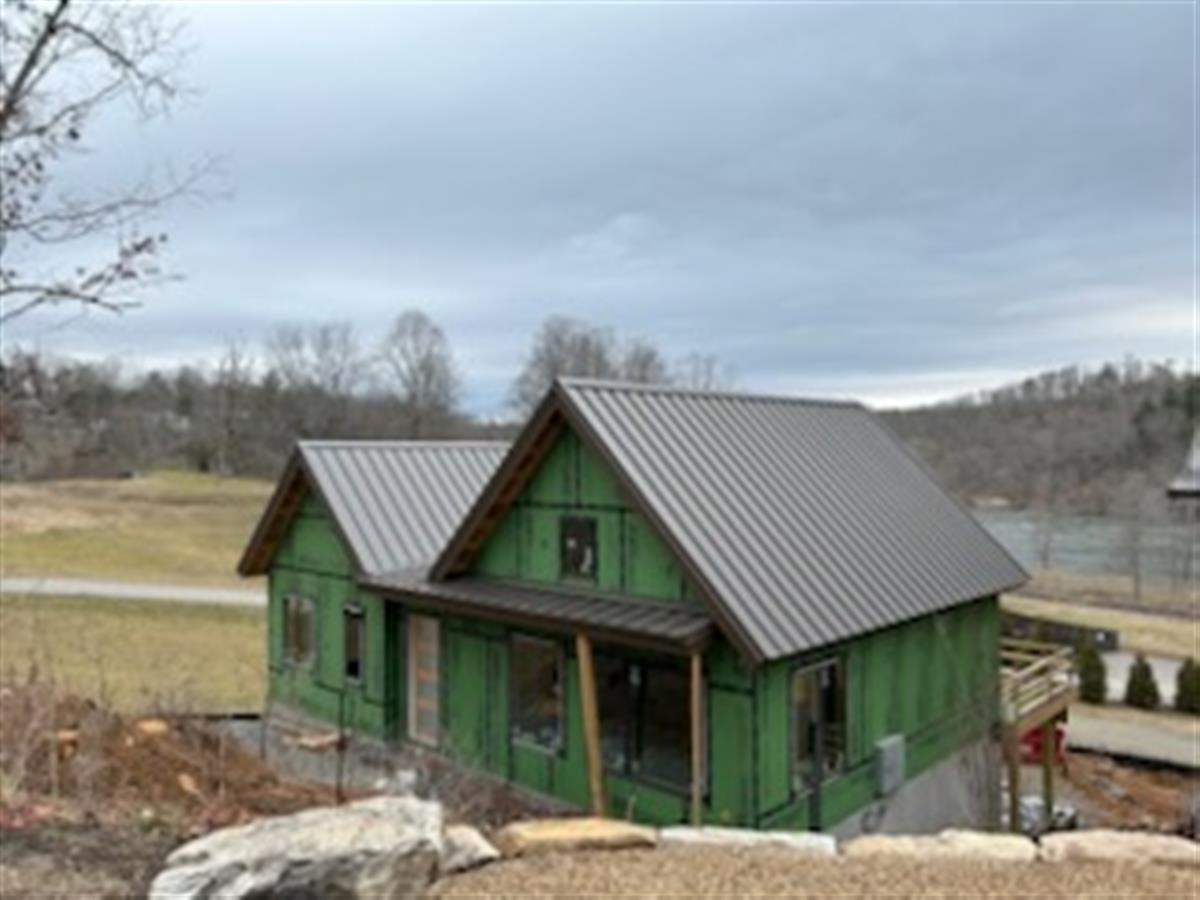 A picture of the property located at 55 MAYAPPLE BRIDGE RD, ASHEVILLE NC 28804.