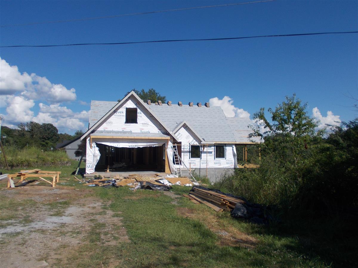 A picture of the property located at 35 FIREFLY RIDGE TRL, ALEXANDER NC 28701.