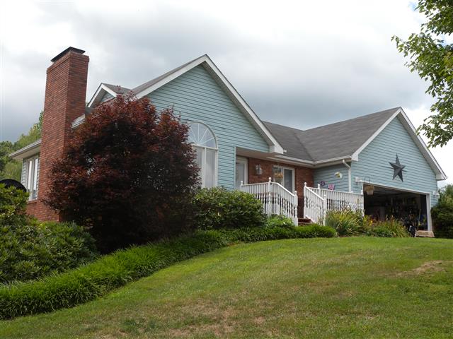 A picture of the property located at 33 DONNA LN, ALEXANDER NC 28701.