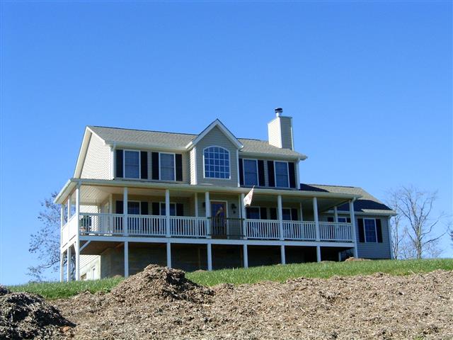 A picture of the property located at 26 CASTLEWOOD DR, ALEXANDER NC 28701.