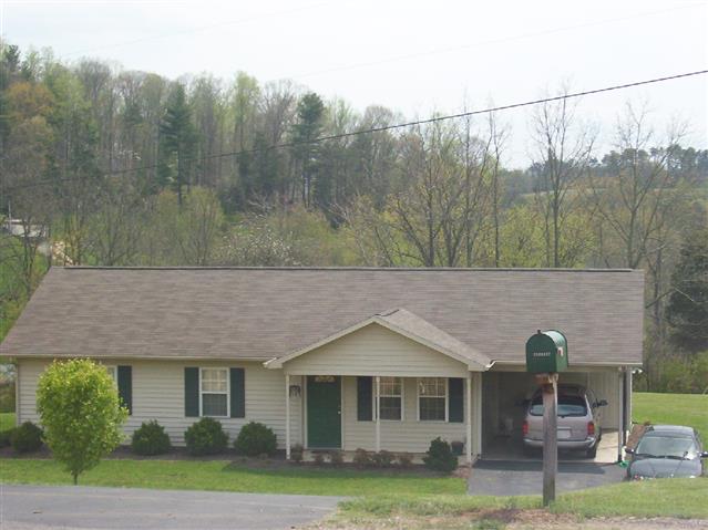 A picture of the property located at 23 BRANT LN, WEAVERVILLE NC 28787.