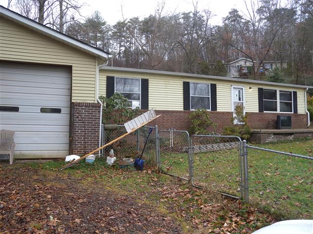 A picture of the property located at 8 FRANKIE LN, ASHEVILLE NC 28804.